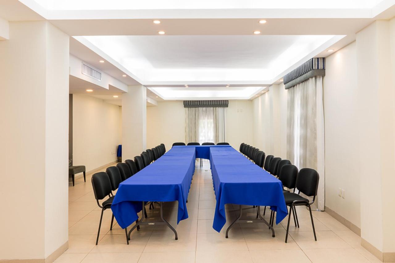 Hotel Mansur Business&Leisure Córdoba Extérieur photo